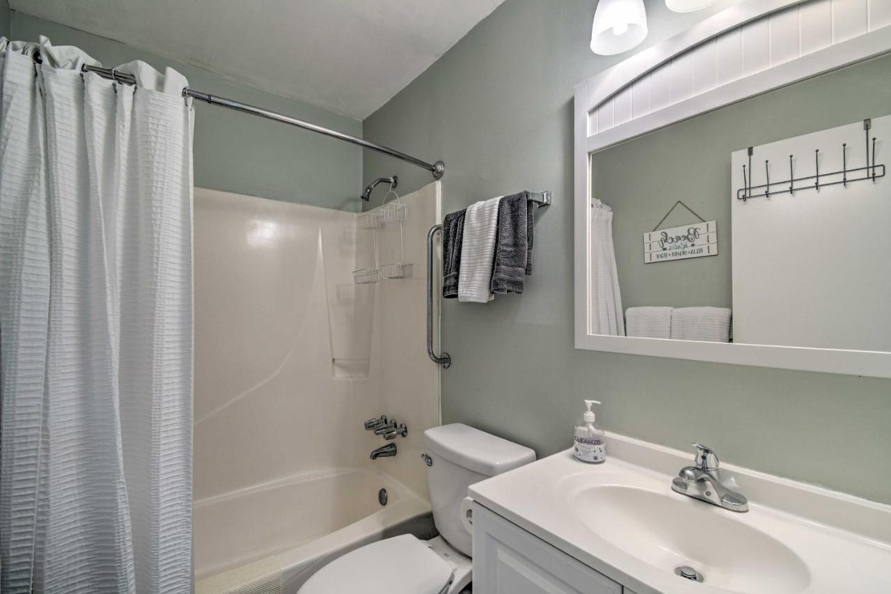 Gulf Shores Condo With Pool And Grill Walk To Beach! Exterior photo
